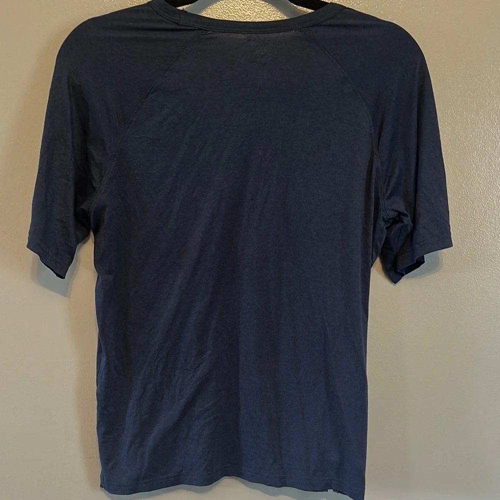 Old Navy Blue Crew Neck Short Sleeve Tee Cloud 94 soft fit